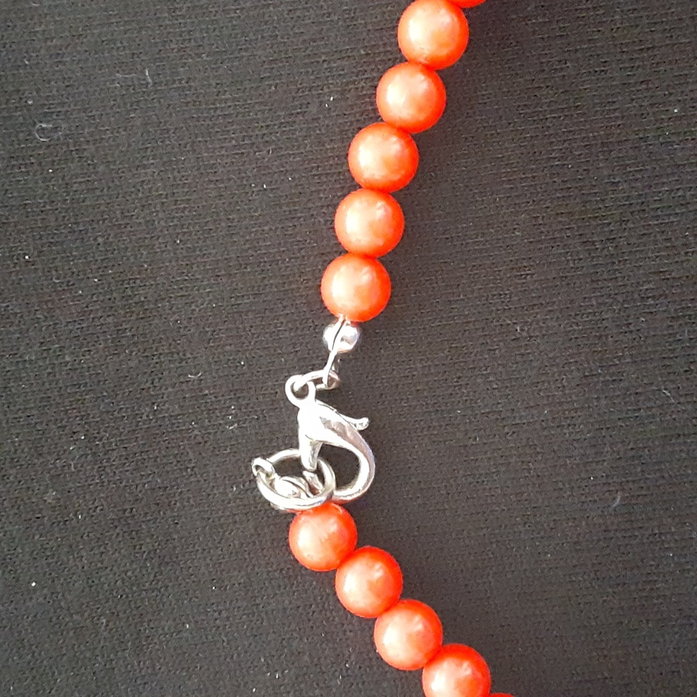 Red Long Acrylic Sphere Necklace - Picture 3 of 3
